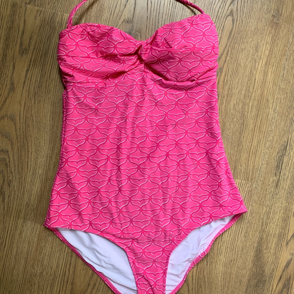 Vineyard Vines one piece swimsuit XS
